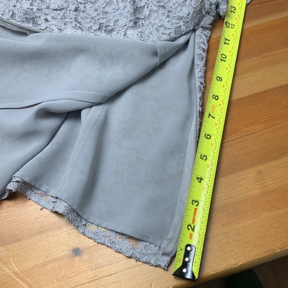 Talbots Petite, Vintage,  Lacy,  Light Grey, Lined Formal Wear Top - Picture 10 of 13